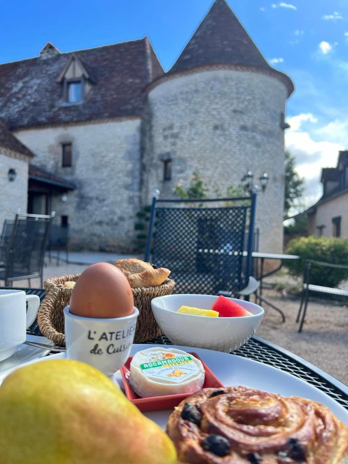 Les Vieilles Tours